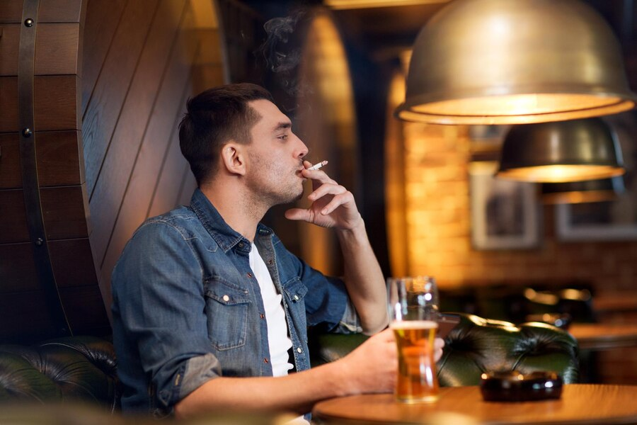 Como o álcool e o tabaco influenciam a saúde sexual do homem?